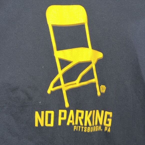 Funny Black Pittsburgh Steelers Pirates Penguins Fan fun tee t shirt Gold Chair - Picture 2 of 2